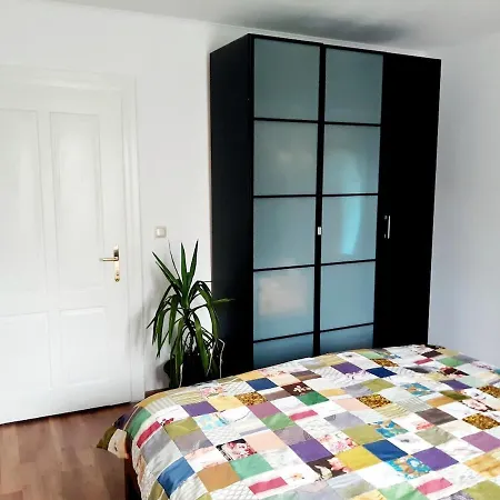 Helle Altbauwohnung Appartement *