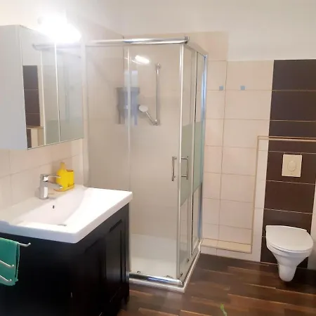 Helle Altbauwohnung * גריסקירכן